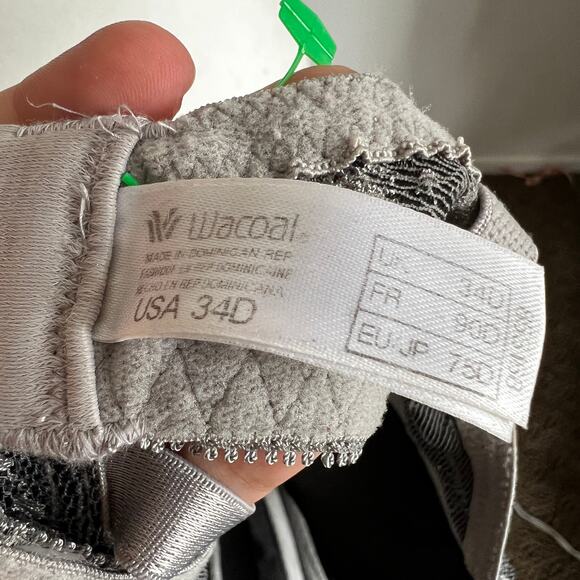 Wacoal Gray Lace Bra 34D, Classic Minimalist Luxury Intimates‎ - Picture 4 of 4